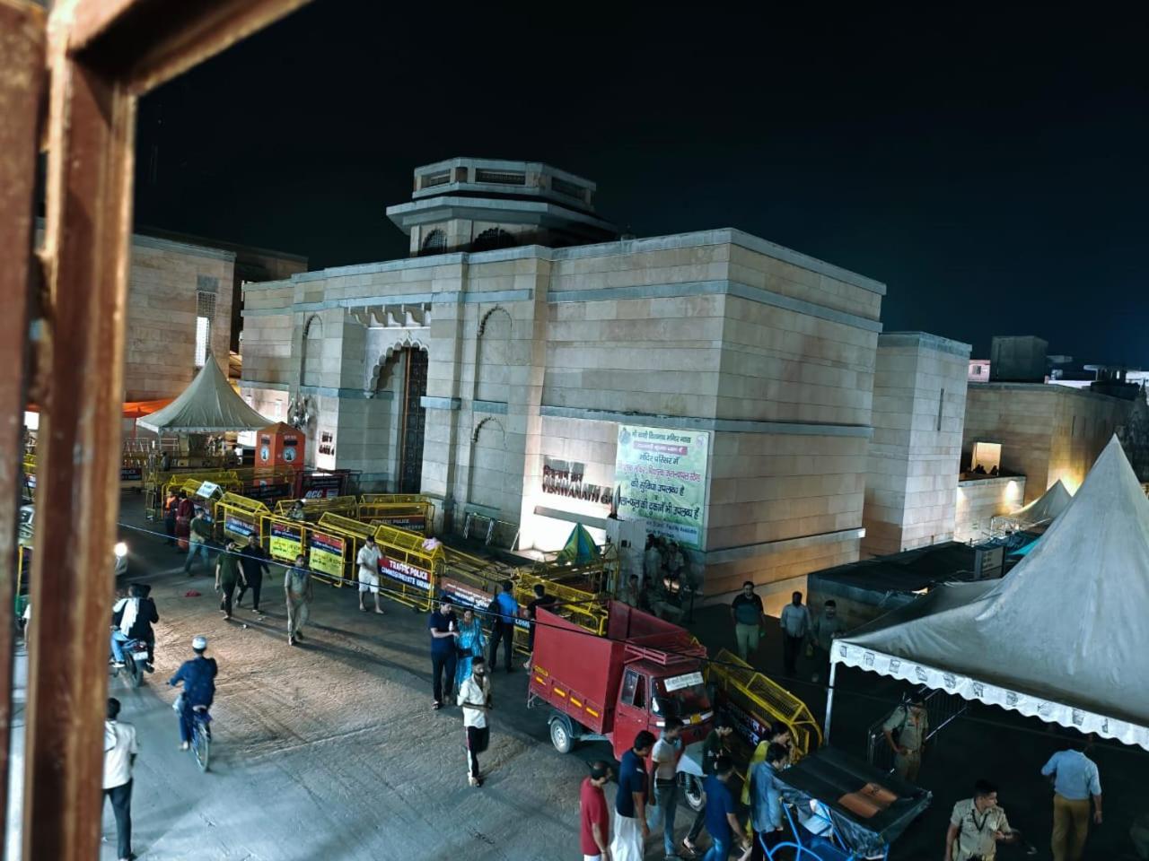 Shri Kailash Pati Guest House- Opposite Kashi Vishwanath Temple 바라나시 외부 사진